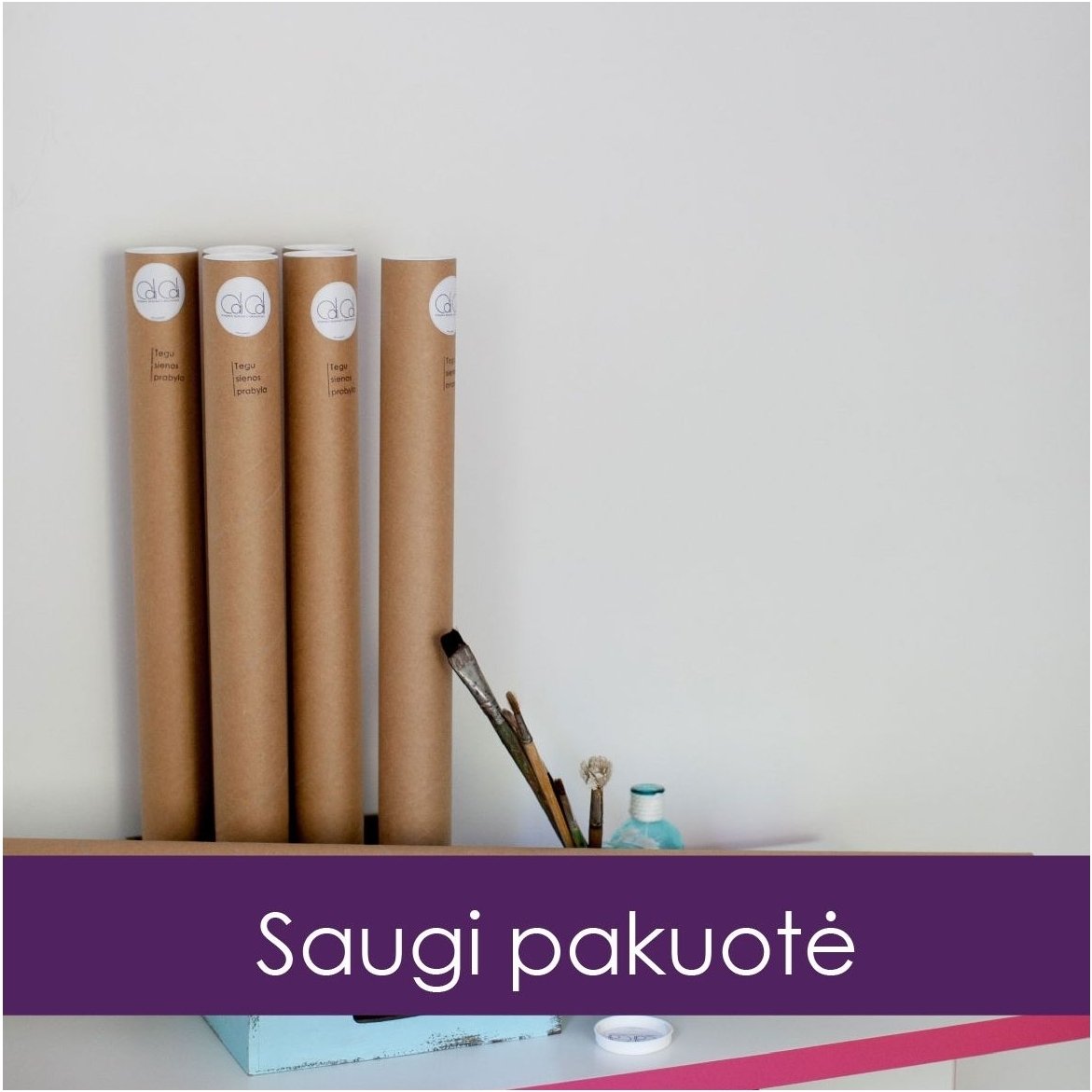 Sienos lipdukas „Čia gyvena LAIMĖ/MEILĖ“ 4 Sienos lipdukas „Čia gyvena LAIMĖ/MEILĖ“ 4